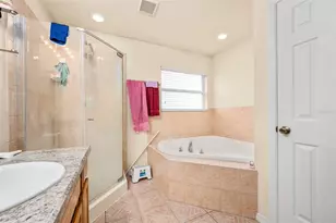 7634 SW 88th St, Gainesville, FL 32608 - Photo 17