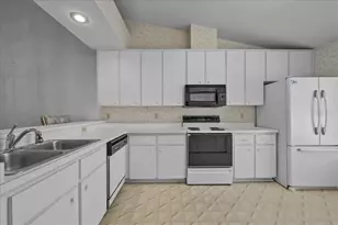 3726 NW 53rd Rd, Gainesville, FL 32653 - Photo 5