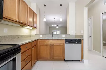 2508 SW 35th Place #Q101, Gainesville, FL 32608 - Photo 9