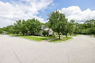 9862 NW 18th Rd, Gainesville, FL 32606 - Photo 3