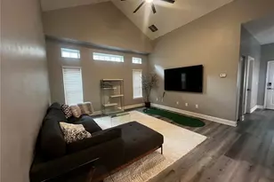 250 SW 145th Dr, Newberry, FL 32669 - Photo 3