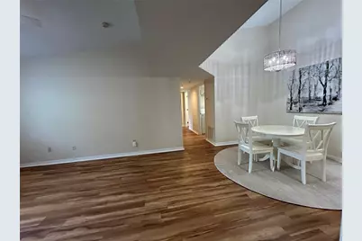 2360 SW Archer Road #1012, Gainesville, FL 32608 - Photo 9