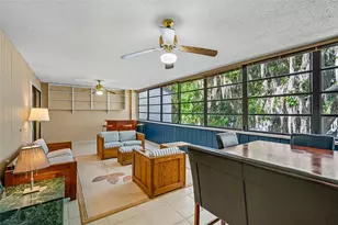 2746 SW 14th Dr, Gainesville, FL 32608 - Photo 9