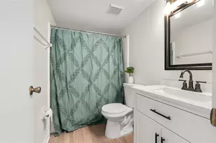 912 SW 57th Dr, Gainesville, FL 32607 - Photo 7