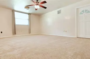 107 NE Evans Ct, Micanopy, FL 32667 - Photo 9