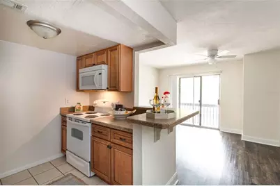 3555 SW 20th Avenue #9, Gainesville, FL 32607 - Photo 5