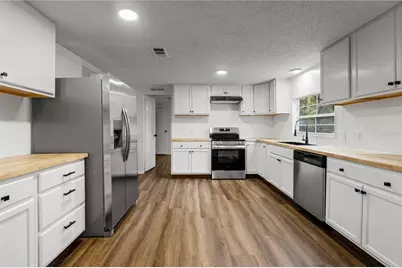 1431 SE 29th Terrace, Gainesville, FL 32641 - Photo 7