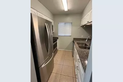 3600 SW 19th Avenue #41D, Gainesville, FL 32607 - Photo 5