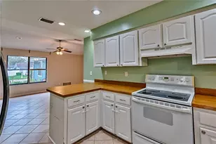 10912 NW 36th Pl, Gainesville, FL 32606 - Photo 11