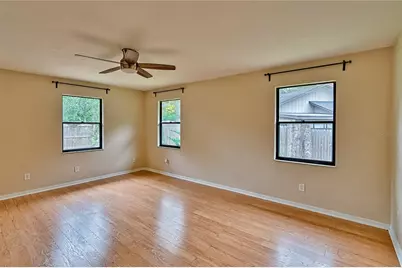 10912 NW 36th Place, Gainesville, FL 32606 - Photo 17