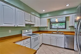 10912 NW 36th Pl, Gainesville, FL 32606 - Photo 9