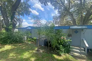 148 Swan Lake Dr, Melrose, FL 32666 - Photo 5