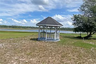 148 Swan Lake Dr, Melrose, FL 32666 - Photo 27