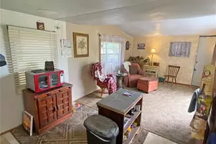 148 Swan Lake Dr, Melrose, FL 32666 - Photo 11