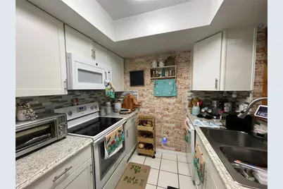 7200 SW 8th Avenue #P102, Gainesville, FL 32607 - Photo 7