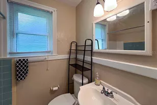 1033 NW 22nd Ave, Gainesville, FL 32609 - Photo 13