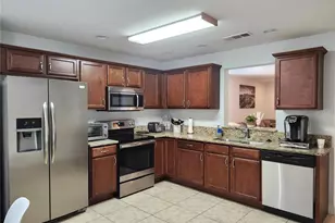 4663 SW 48th Dr, Gainesville, FL 32608 - Photo 7