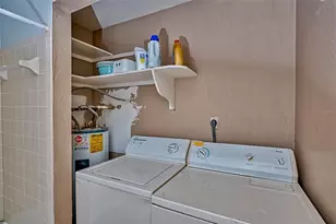 1923 NW 23rd Blvd, Gainesville, FL 32605 - Photo 11