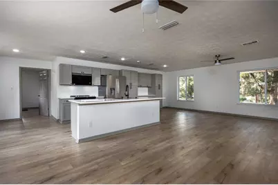 8453 Nittany Drive, Melrose, FL 32666 - Photo 7