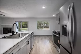 8453 Nittany Dr, Melrose, FL 32666 - Photo 15