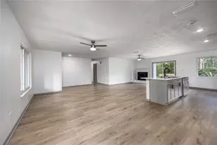 8453 Nittany Dr, Melrose, FL 32666 - Photo 11