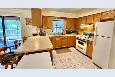 137 Oak Circle, Interlachen, FL 32148 - Photo 9