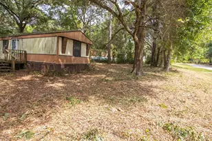 630 S W Susan Ave, Keystone Heights, FL 32656 - Photo 11