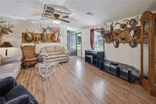 11949 SW 160th Ave, Brooker, FL 32622 - Photo 9