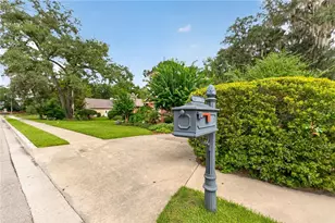 5604 NW 52nd Ave, Gainesville, FL 32653 - Photo 3