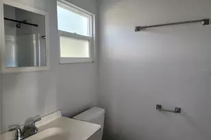 422 NW 9th Ave, Gainesville, FL 32602 - Photo 7