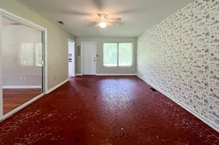 3706 SW 2nd Pl, Gainesville, FL 32607 - Photo 7