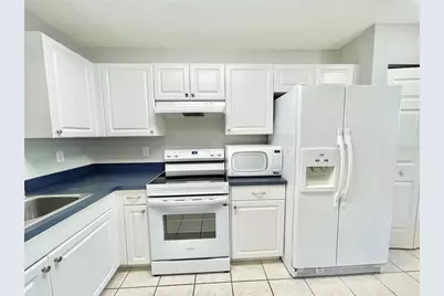 2348 SW 42nd Drive #151, Gainesville, FL 32607 - Photo 3