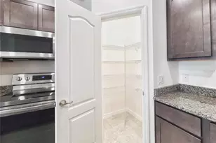 12523 NW 7th Pl, Newberry, FL 32669 - Photo 11