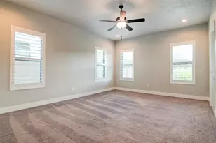 861 SW 120th Dr, Gainesville, FL 32607 - Photo 9