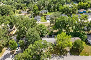 929 SE 9th Pl, Gainesville, FL 32601 - Photo 25