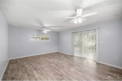 929 SE 9th Place, Gainesville, FL 32601 - Photo 7