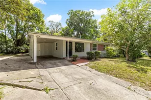 929 SE 9th Pl, Gainesville, FL 32601 - Photo 3