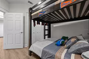 127 NE 3rd St, Gainesville, FL 32601 - Photo 15