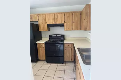 6130 SW 8th Lane, Gainesville, FL 32607 - Photo 5