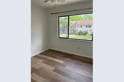 6130 SW 8th Lane, Gainesville, FL 32607 - Photo 9