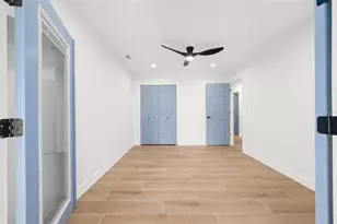 11254 W Bayshore Dr, Crystal River, FL 34429 - Photo 25