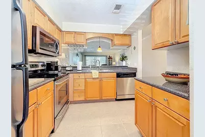 10199 Sailwinds Boulevard S #201, Largo, FL 33773 - Photo 9