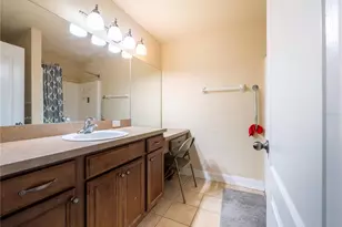 2075 SW 254th St, Newberry, FL 32669 - Photo 11