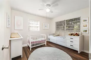 2511 NE 3rd Pl, Gainesville, FL 32641 - Photo 17