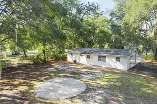 2511 NE 3rd Pl, Gainesville, FL 32641 - Photo 31