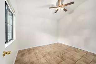 900 SW 62nd Blvd, Gainesville, FL 32607 - Photo 7