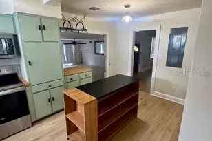 123 SE 1st St, Williston, FL 32696 - Photo 3