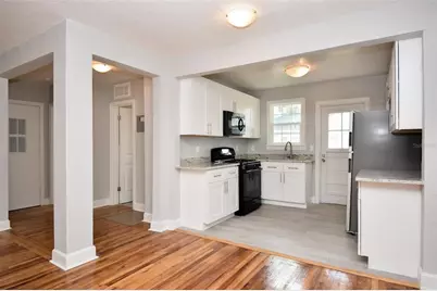 1028 NE 3rd Avenue, Gainesville, FL 32601 - Photo 3