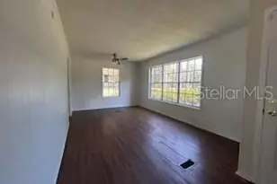 8550 NE 67th Ln, Bronson, FL 32621 - Photo 5