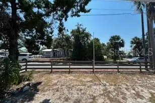 12303 Cedar St, Cedar Key, FL 32625 - Photo 17
